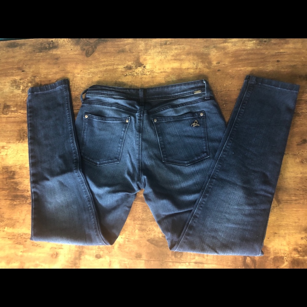 Dl1961 4 way stretch jeans